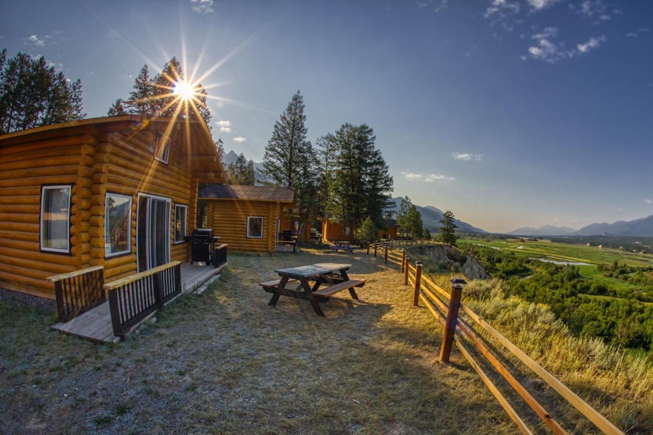 The Raven'S Nest Resort & Campground Fairmont Hot Springs Exterior foto